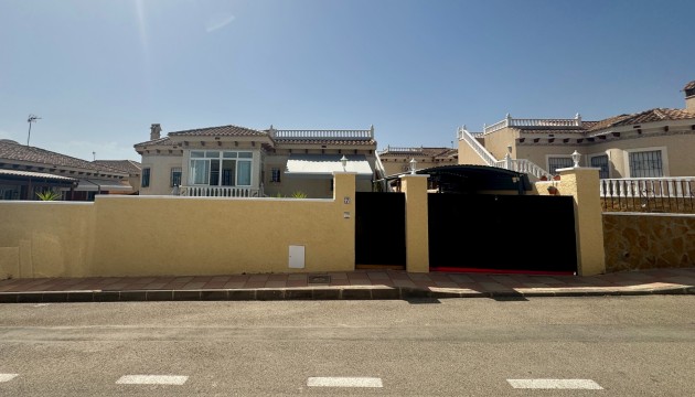 Venta - Villas
 - Bigastro