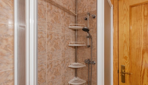 Sale - Apartment - Gea y Truyols - Lo Santiago
