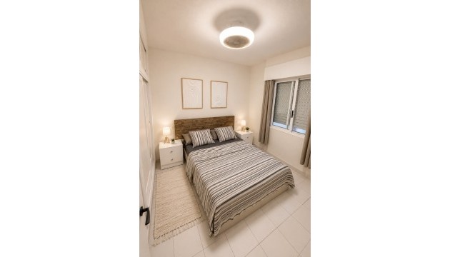 Revente - Appartement - Torrevieja - Playa Los Naufragos
