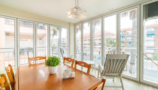 Revente - Appartement - Torrevieja - Playa de los Naufragos