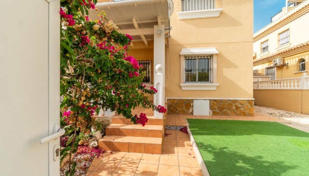 Resale - Wohnung - Orihuela - Los Dolses