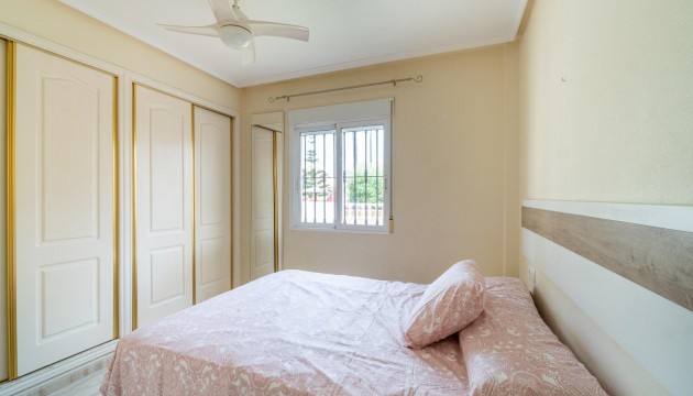 Resale - Wohnung - Orihuela - Los Dolses