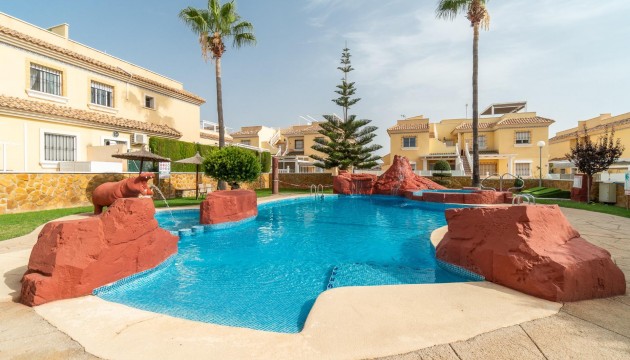 Resale - Wohnung - Orihuela - Los Dolses