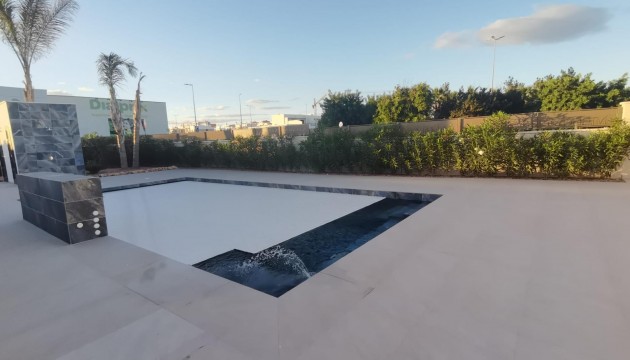 Nueva construcción  - Villas
 - Los Montesinos - La Herrada