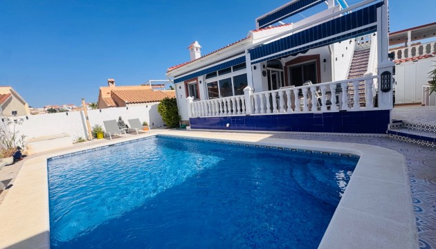 Resale - Villen
 - Ciudad Quesada - La Marquesa Golf
