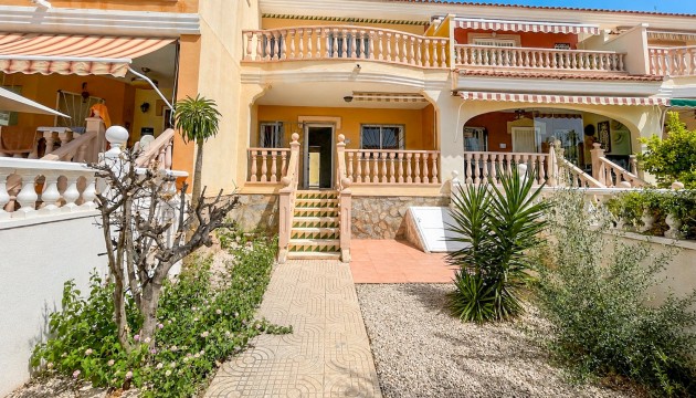 Revente - Townhouse - Ciudad Quesada - Doña Pepa