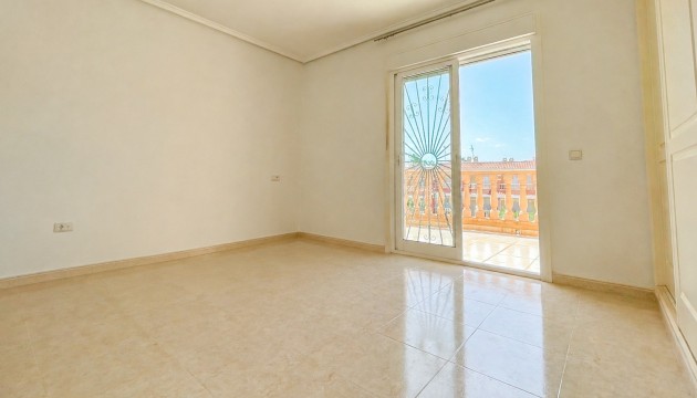 Revente - Townhouse - Ciudad Quesada - Doña Pepa