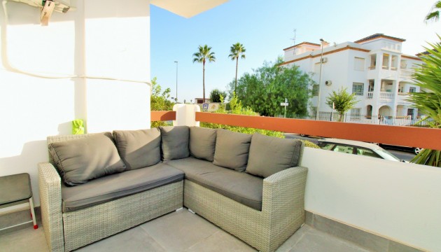 Sale - Apartment - Villamartin - Villamartín