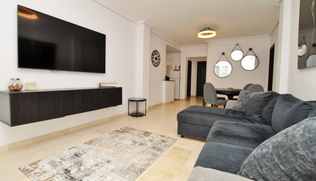 Sale - Apartment - Villamartin - Villamartín
