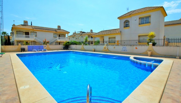 Resale - Wohnung - Villamartin - PAU 8