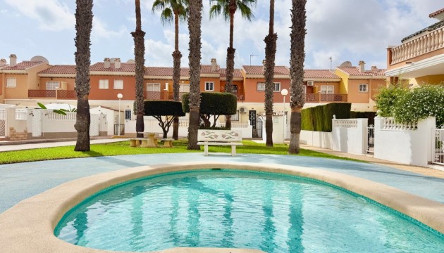 Revente - Townhouse - Ciudad Quesada - Doña Pepa
