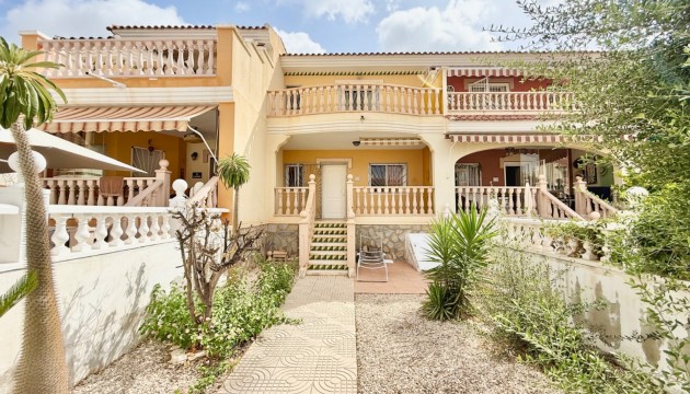 Revente - Townhouse - Ciudad Quesada - Doña Pepa