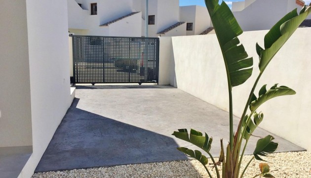 New Build - Villen
 - Rafal - polideportivo