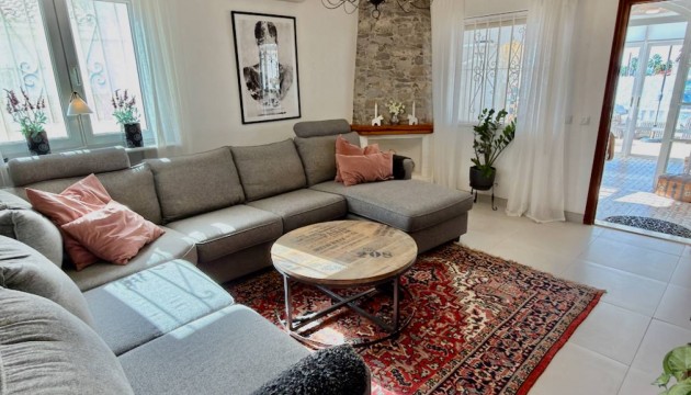 Sale - Villas - San Luis