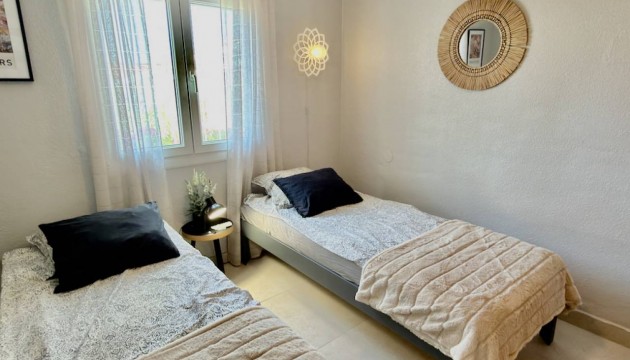 Sale - Villas - San Luis