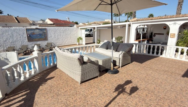 Sale - Villas - San Luis