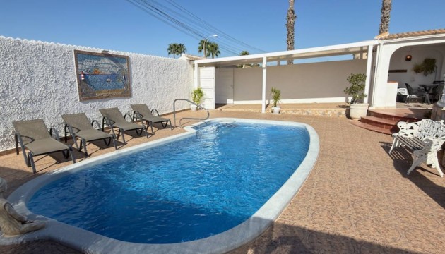 Sale - Villas - San Luis