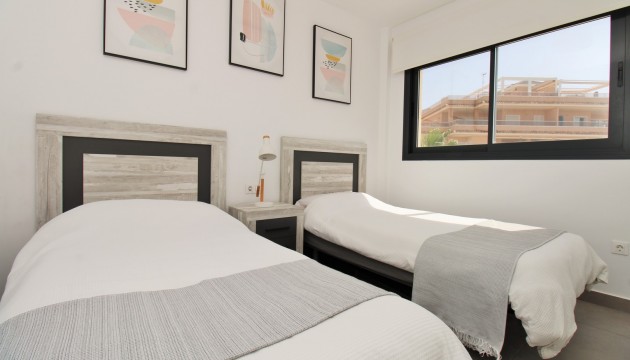 Resale - Wohnung - Villamartin - Villamartín