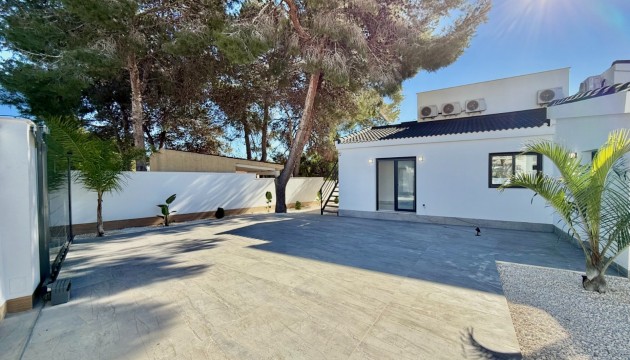 Revente - Villa's
 - Ciudad Quesada