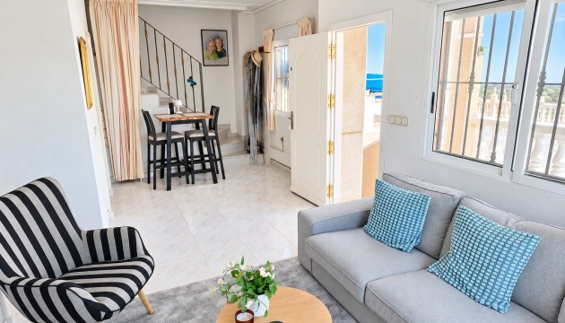 Venta - Villas
 - Quesada