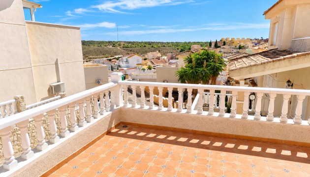 Venta - Villas
 - Quesada