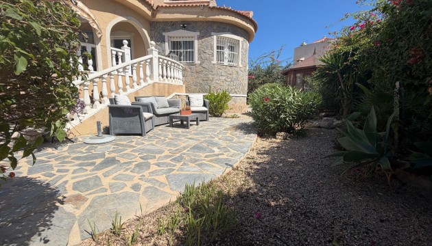 Resale - Villen
 - Rojales - Lo Pepin