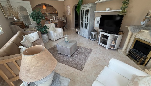 Resale - Villen
 - Rojales - Lo Pepin