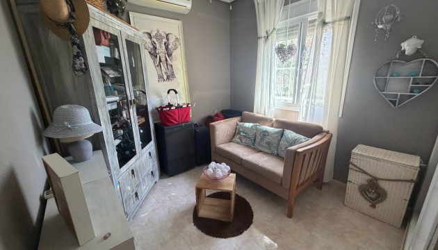 Resale - Villen
 - Rojales - Lo Pepin
