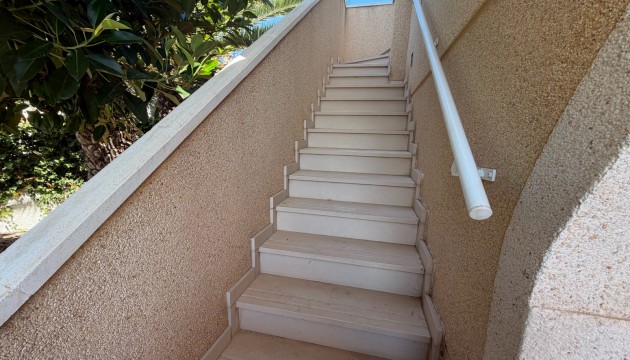 Resale - Villen
 - Rojales - Lo Pepin