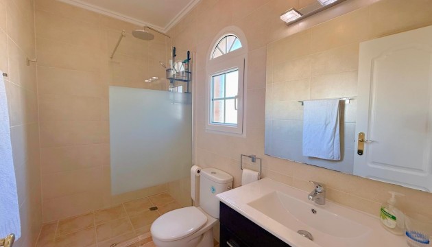 Resale - Wohnung - Orihuela Costa - Los Dolses