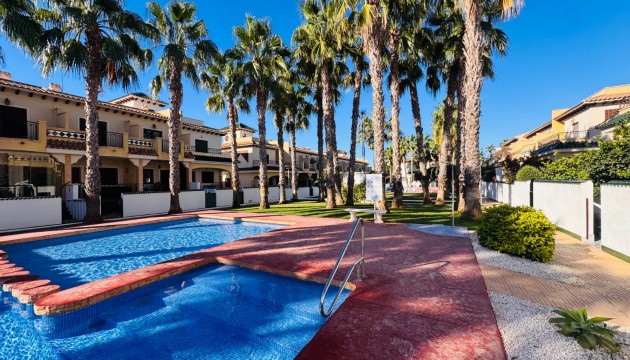 Revente - Maison de ville - Ciudad Quesada - Doña Pepa