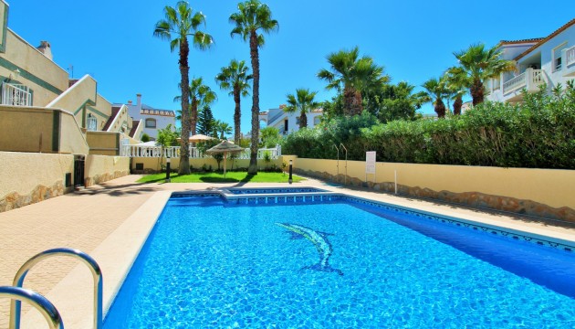 Venta - Villas
 - Villamartin