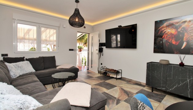 Venta - Villas
 - Villamartin