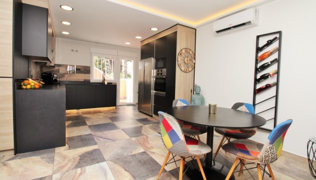 Venta - Villas
 - Villamartin