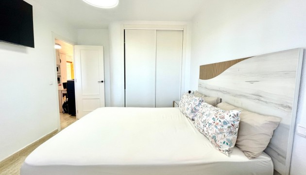Sale - Apartment - La Siesta