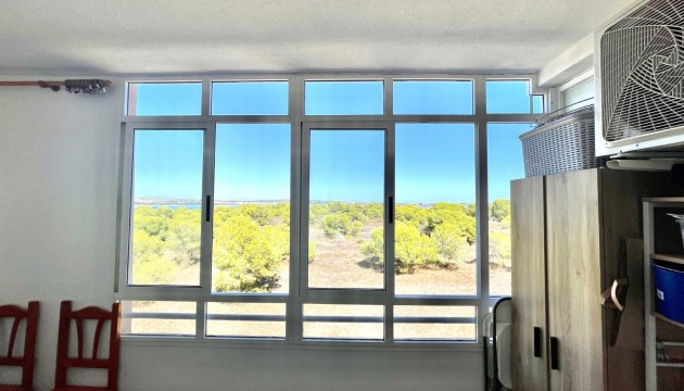 Sale - Apartment - La Siesta