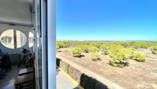Sale - Apartment - La Siesta