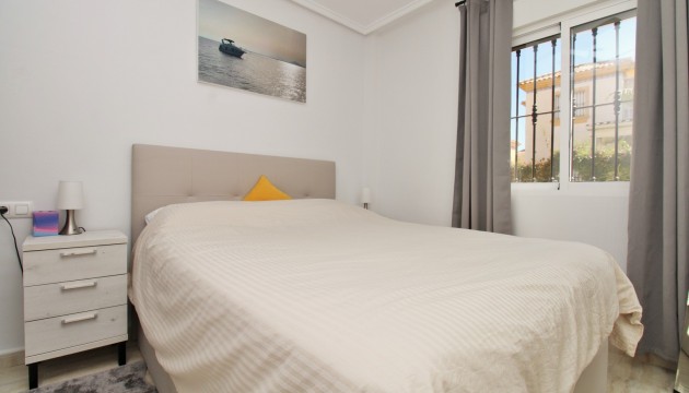 Resale - Wohnung - Villamartin - Los Dolses