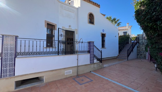 Sale - Villas - Algorfa - La Finca Golf Resort