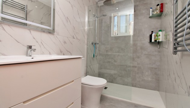 Venta - Villas
 - Villamartin - Villamartín