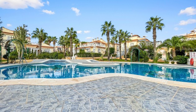 Sale - Apartment - Los Altos