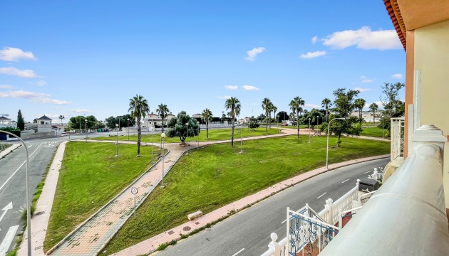 Sale - Apartment - Los Altos