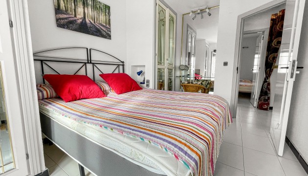 Sale - Apartment - Los Altos