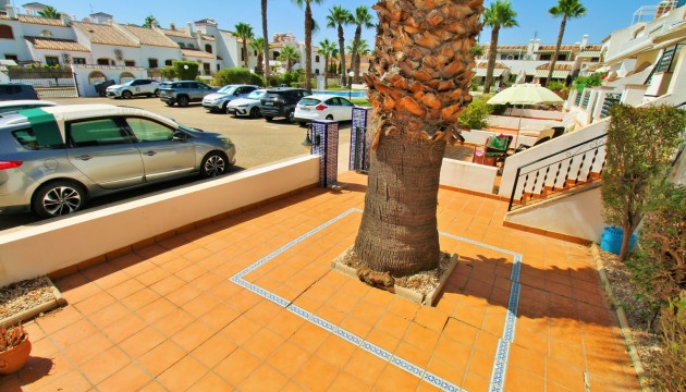 Sale - Apartment - Villamartin - PAU 8