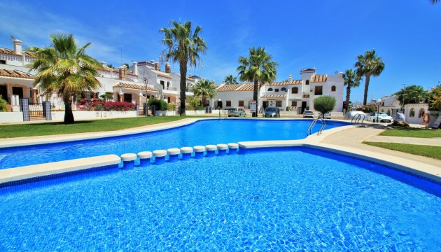 Sale - Apartment - Villamartin - PAU 8