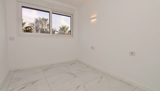 Resale - Wohnung - Punta Prima