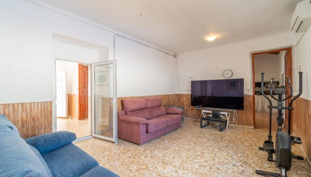 Revente - Villas
 - Torre - Pacheco - Roldán