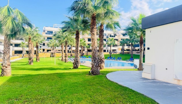 Sale - Apartment - Los Altos