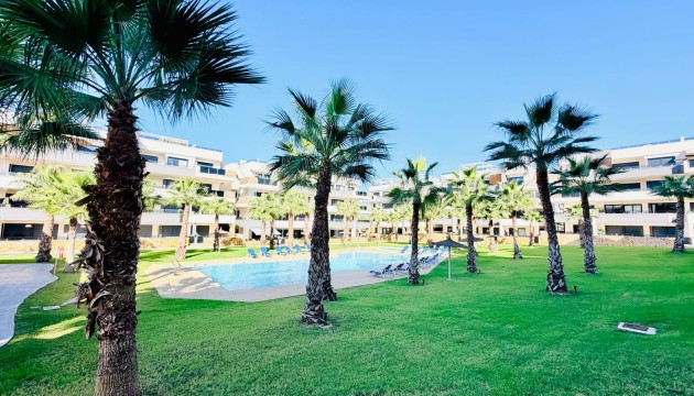 Sale - Apartment - Los Altos