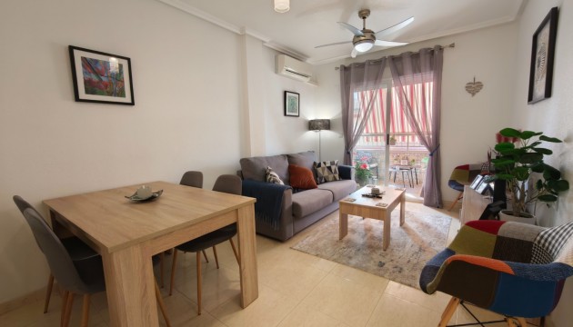 Resale - Wohnung - Algorfa